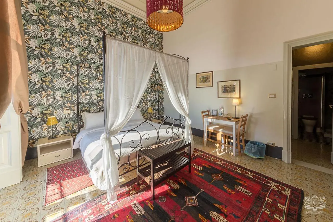Grand Tour Design Guest House Catania Self Check-In Italia