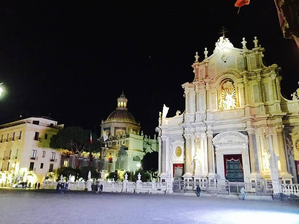 Grand Tour Design Guest House Catania Self Check-In Italie